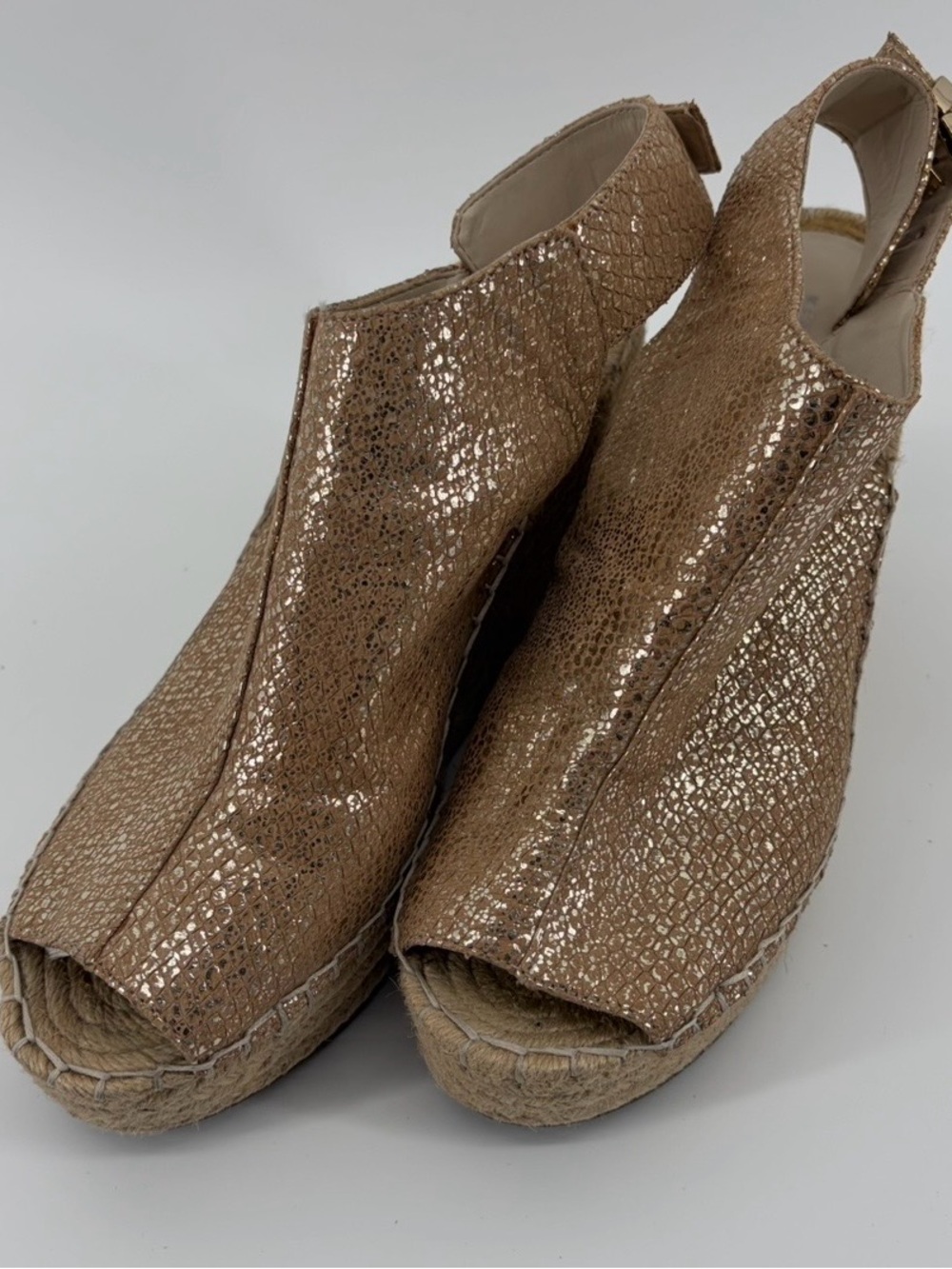 Kenneth‎ Cole Odette Espadrille Wedge-Metallic Tan/Gold Leather Slingback Sz 9